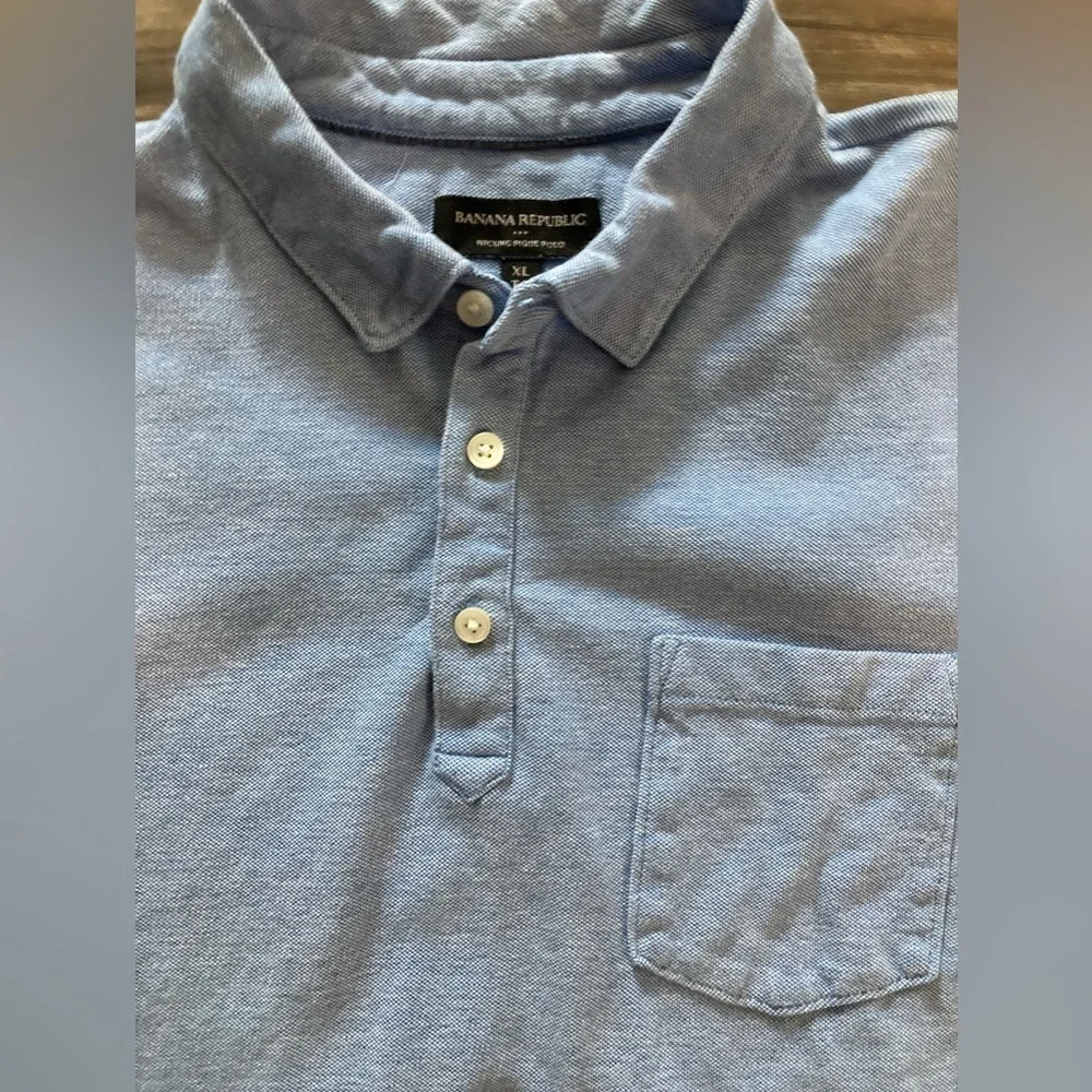 Banana Republic Men’s Light‎ Blue XL Wicking Pique Polo Shirt